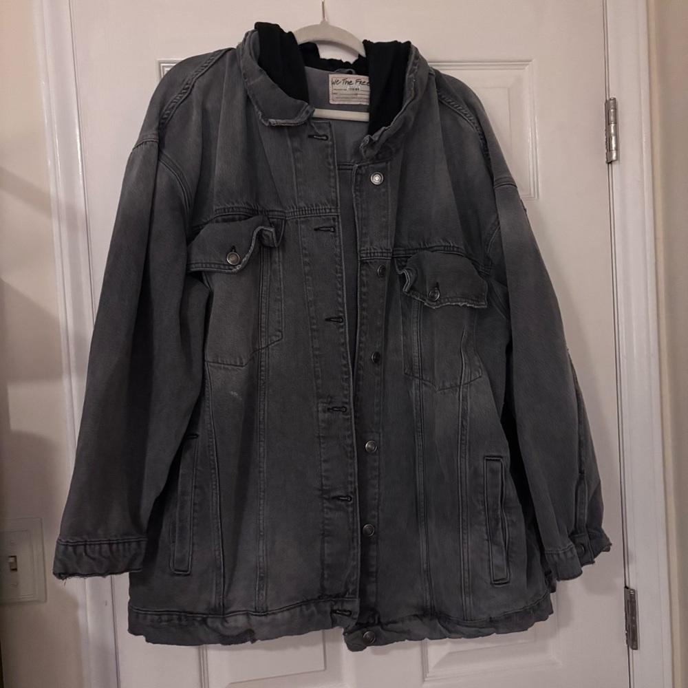 Women's Gray Denim Jacket